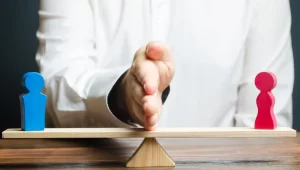مقایسه داوری و دادرسی قضایی