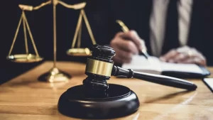 بهترین وکیل دیوان عالی کشور: اختیارات و وظایف